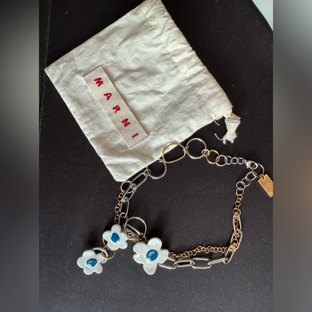 Marni daisy necklace